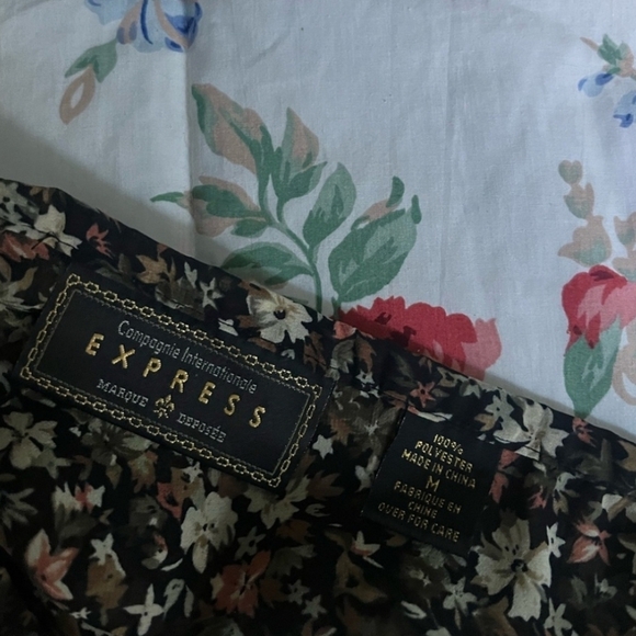 Vintage Express Black‎ Floral Knee Length Skirt Size Medium Y2k 90s - Picture 4 of 5